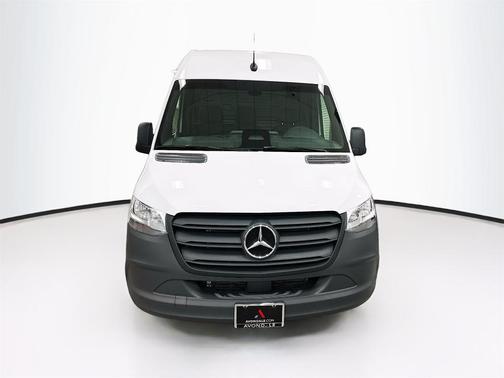 2025 Mercedes-Benz Sprinter 2500 High Roof