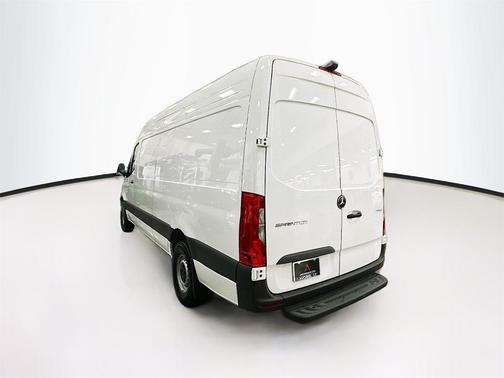2025 Mercedes-Benz Sprinter 2500 High Roof