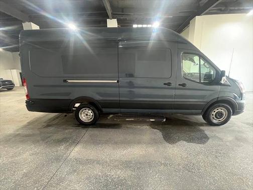 2020 Ford Transit-250 Base