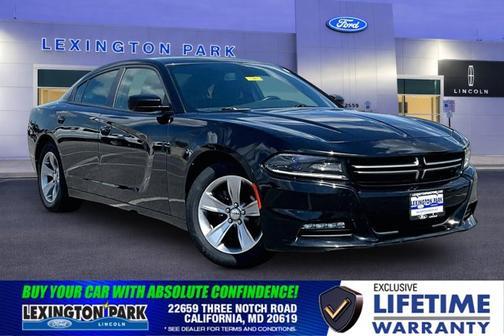 Pitch Black 2017 Dodge Charger SXT