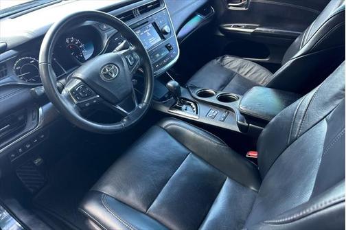 2016 Toyota Avalon Hybrid Limited