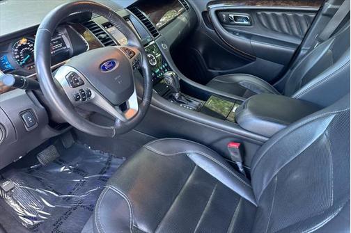 2019 Ford Taurus Limited