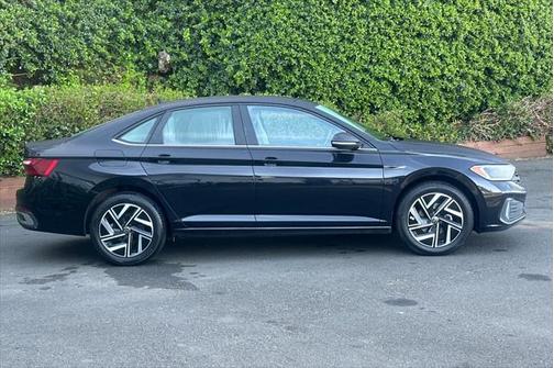 2022 Volkswagen Jetta 1.5T SEL