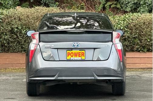 2016 Toyota Prius Four