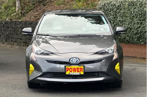 2016 Toyota Prius Four