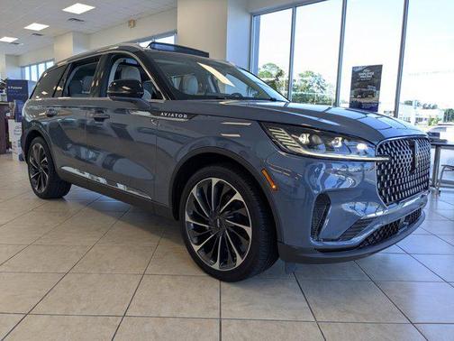 2025 Lincoln Aviator Reserve AWD