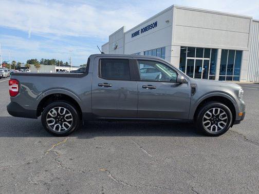 2022 Ford Maverick Lariat