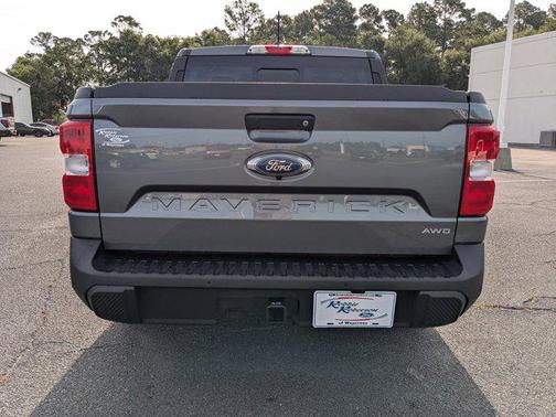 2022 Ford Maverick Lariat