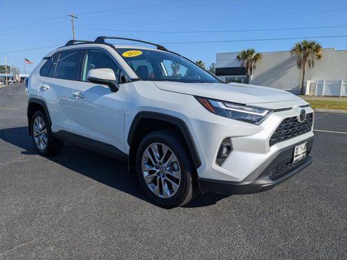 2023 Toyota RAV4 XLE Premium