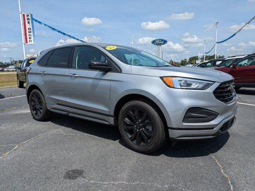 2024 Ford Edge SE