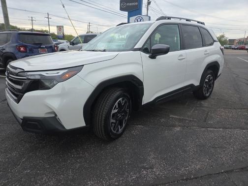 Crystal White Pearl 2026 Subaru Forester Premium