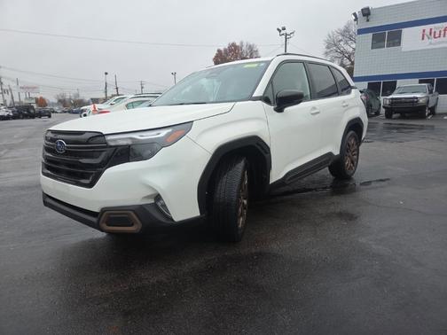 2025 Subaru Forester Sport