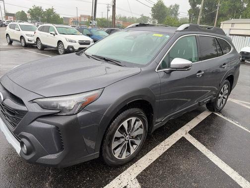 Magnetite Gray Metallic 2025 Subaru Outback Touring XT