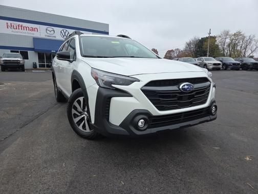 2025 Subaru Outback Premium