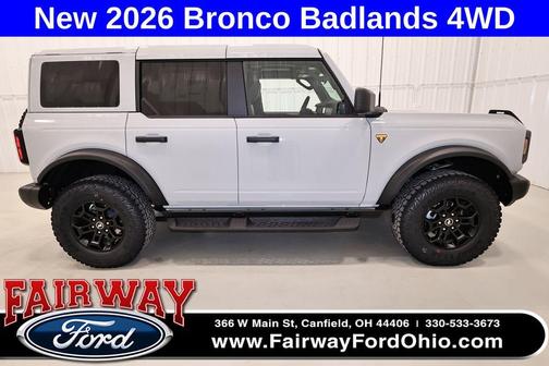 Avalanche Gray 2026 Ford Bronco Badlands