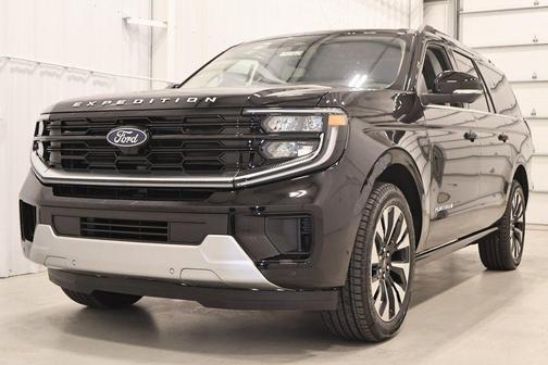 Agate Black Metallic 2025 Ford Expedition Max Platinum