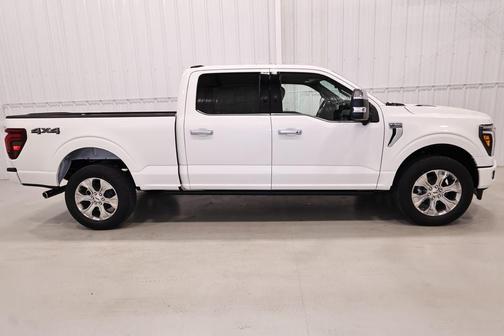 Star White 2026 Ford F-150 Platinum