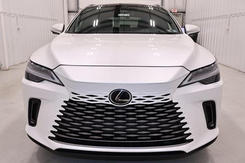 Eminent White Pearl 2023 Lexus RX 350 Luxury