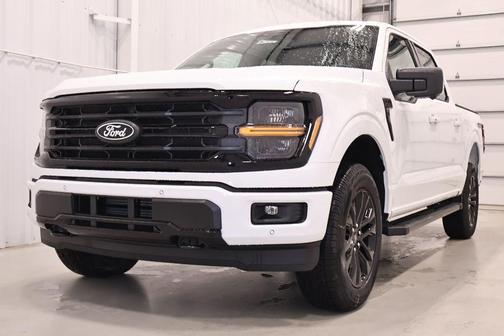 Oxford White 2026 Ford F-150 XLT