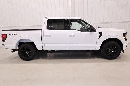 Oxford White 2026 Ford F-150 XLT