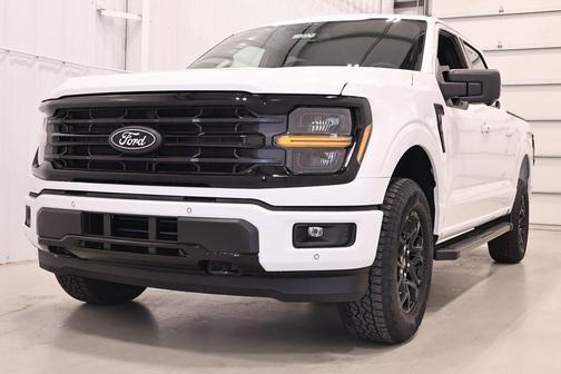 Oxford White 2026 Ford F-150 XLT