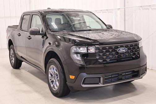 Shadow Black 2026 Ford Maverick XLT