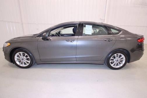 2020 Ford Fusion Hybrid SE