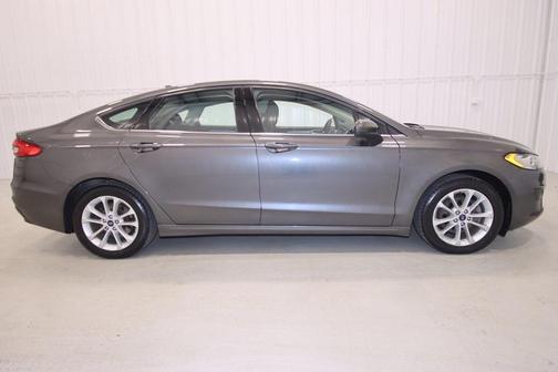 2020 Ford Fusion Hybrid SE