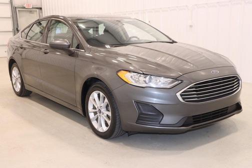 2020 Ford Fusion Hybrid SE