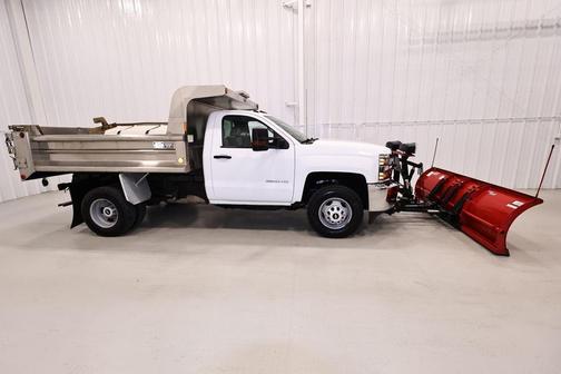 Summit White 2017 Chevrolet Silverado 3500 WT
