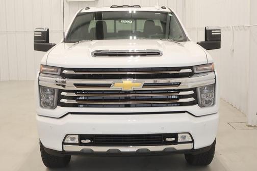 2022 Chevrolet Silverado 3500 High Country