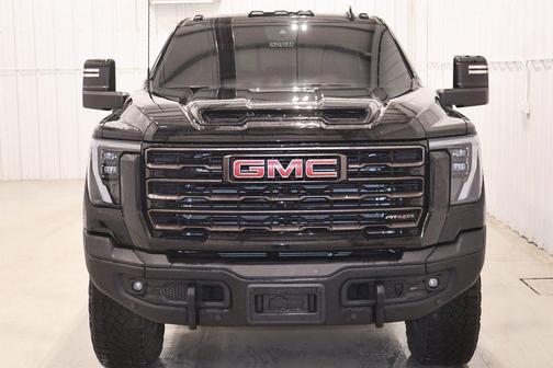 2024 GMC Sierra 2500 AT4X