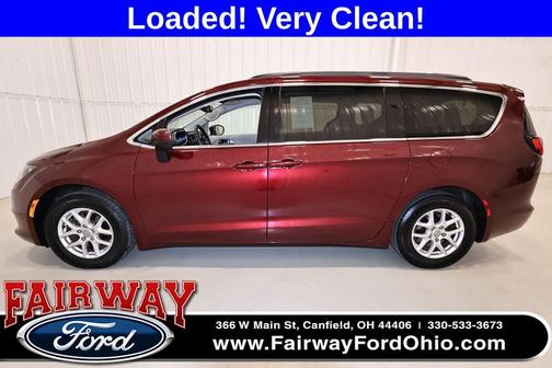 Velvet Red Pearlcoat 2017 Chrysler Pacifica Touring