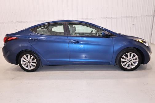 Windy Sea Blue 2016 Hyundai ELANTRA SE