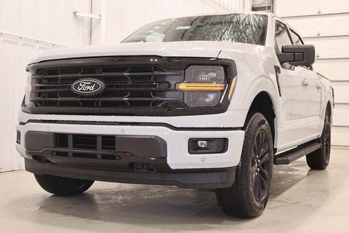 Avalanche 2026 Ford F-150 XLT