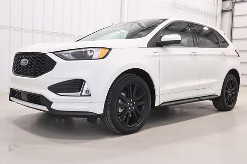 2023 Ford Edge ST Line