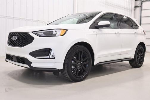2023 Ford Edge ST Line