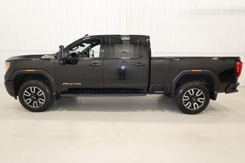 2022 GMC Sierra 2500 AT4