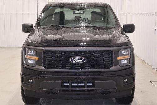 Agate Black Metallic 2026 Ford F-150 STX