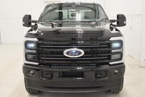 2025 Ford F-350 Platinum