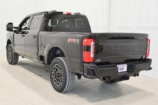 2025 Ford F-350 Platinum