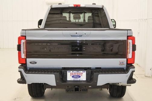 2025 Ford F-350 Platinum