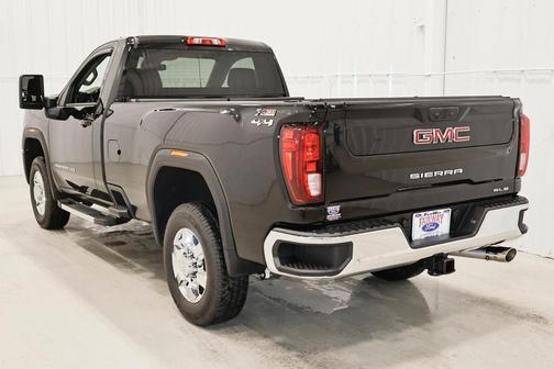2024 GMC Sierra 2500 SLE