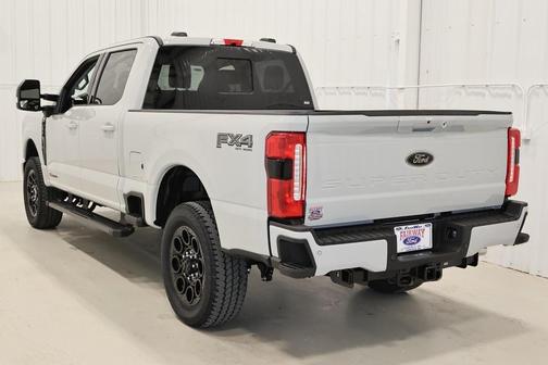 2025 Ford F-350 Lariat Super Duty