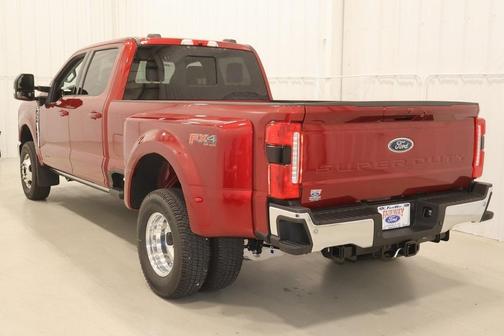 2025 Ford F-350 Lariat DRW