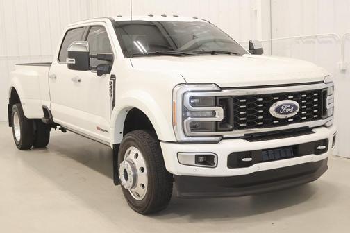 2023 Ford F-450 Platinum