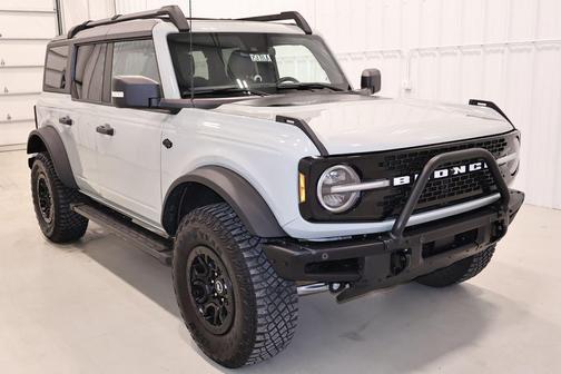 Cactus Green / Gray 2023 Ford Bronco Wildtrak