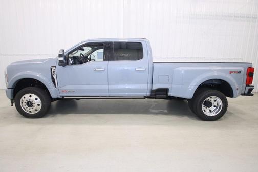 2026 Ford F-450 Platinum