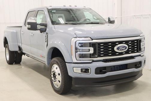 2026 Ford F-450 Platinum