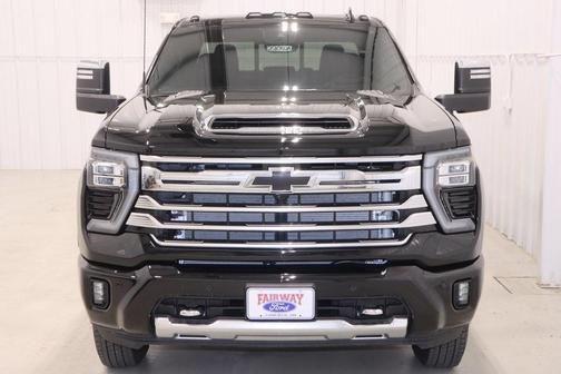 2025 Chevrolet Silverado 3500 High Country